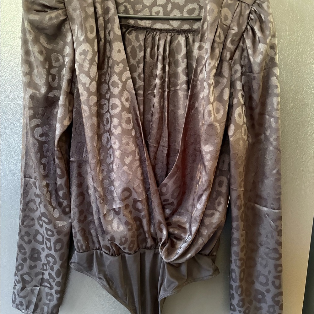 Leopard Print Long Sleeve Bodysuit